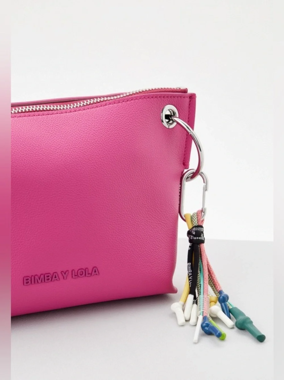BIMBA Y LOLA crossbody leather bag with accessory chain - Picture 4 of 8